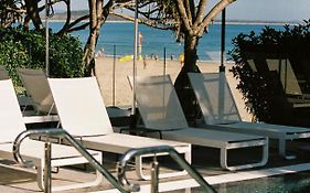 71 Hastings - Beachfront